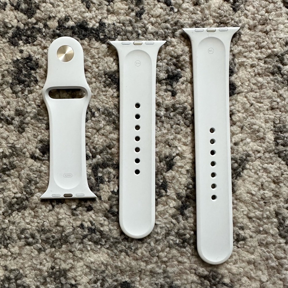 NWOT - 42 MM White Apple Watch Sport Band